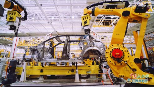 強強聯合共創輝煌 世界溫商考察愛馳汽車，深化汽車銷售合作
